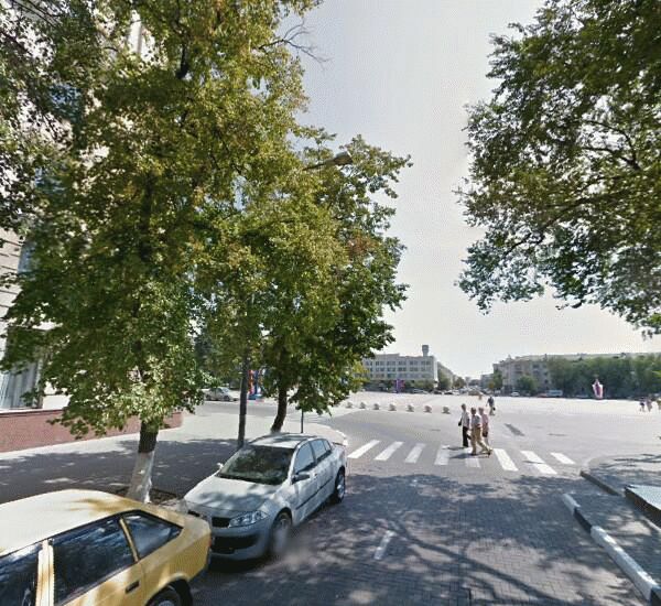 Отделение банка Уралсиб по адресу пл. Соборная,  д. 1а