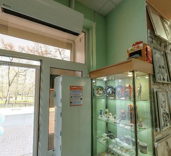 Отделение банка Номос-Банк-Сибирь по адресу бульвар Свято-Троицкий 1